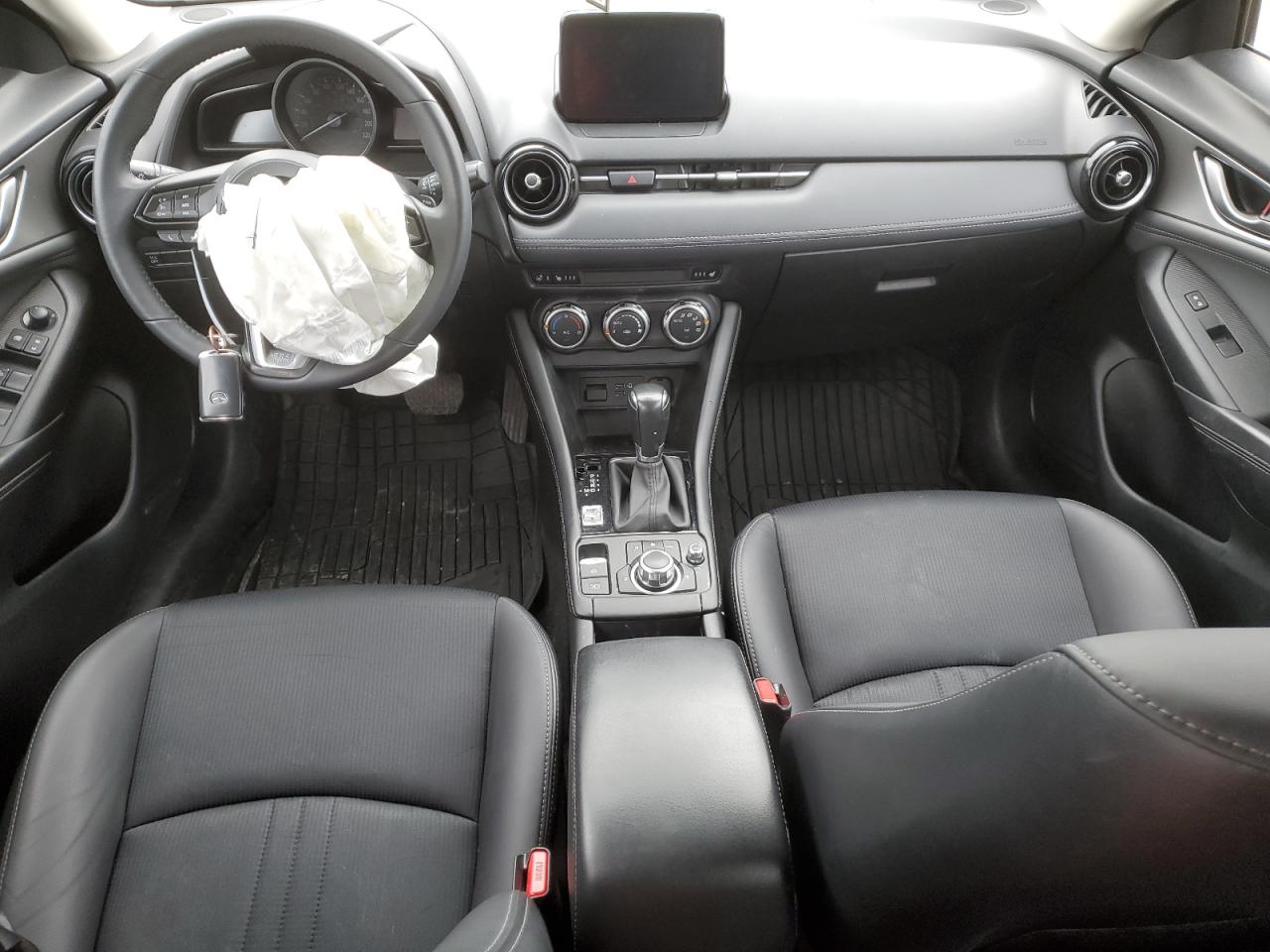 JM1DKFC77M1508506 2021 Mazda Cx-3 Touring