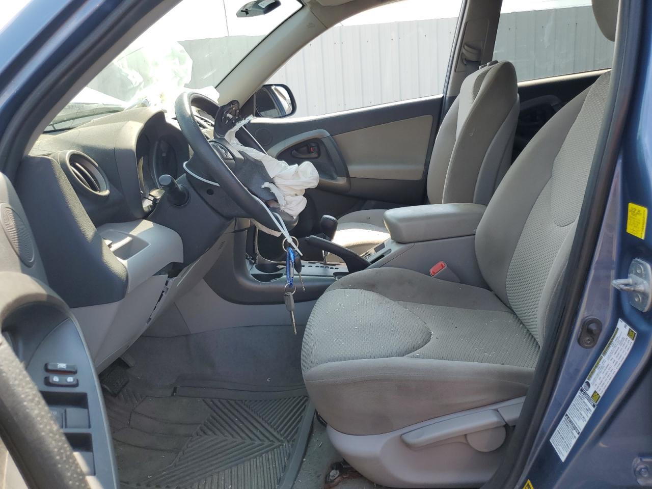 2T3BF4DV9BW094737 2011 Toyota Rav4