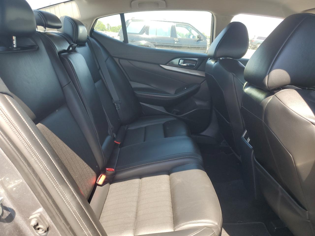 1N4AA6AP5HC421518 2017 Nissan Maxima 3.5S