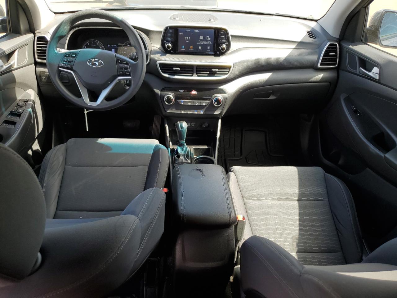 KM8J23A41KU004325 2019 Hyundai Tucson Se