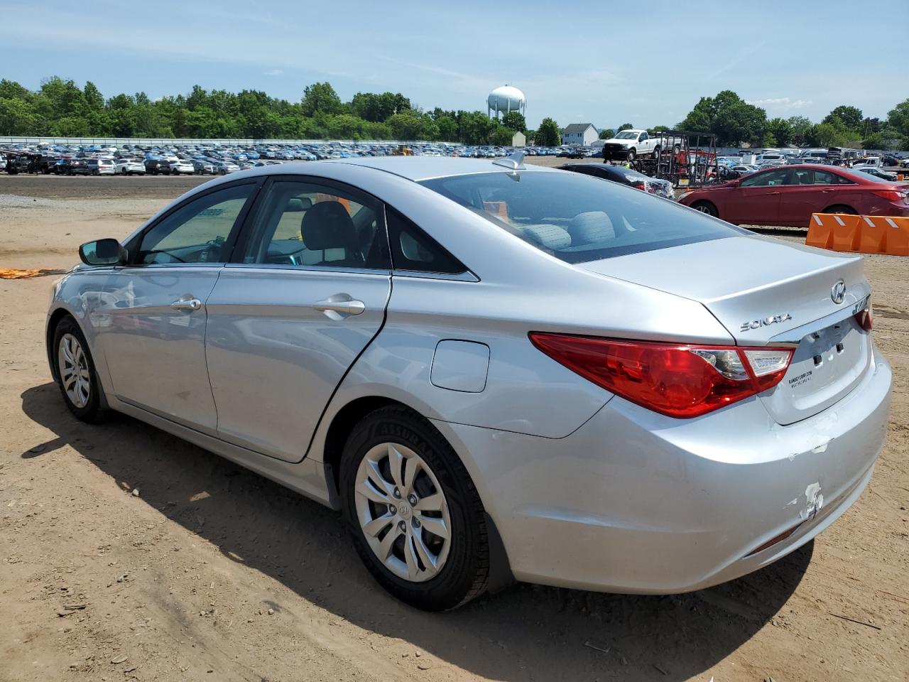 5NPEB4AC8BH095235 2011 Hyundai Sonata Gls