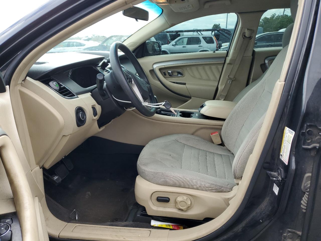 1FAHP2D88FG189206 2015 Ford Taurus Se