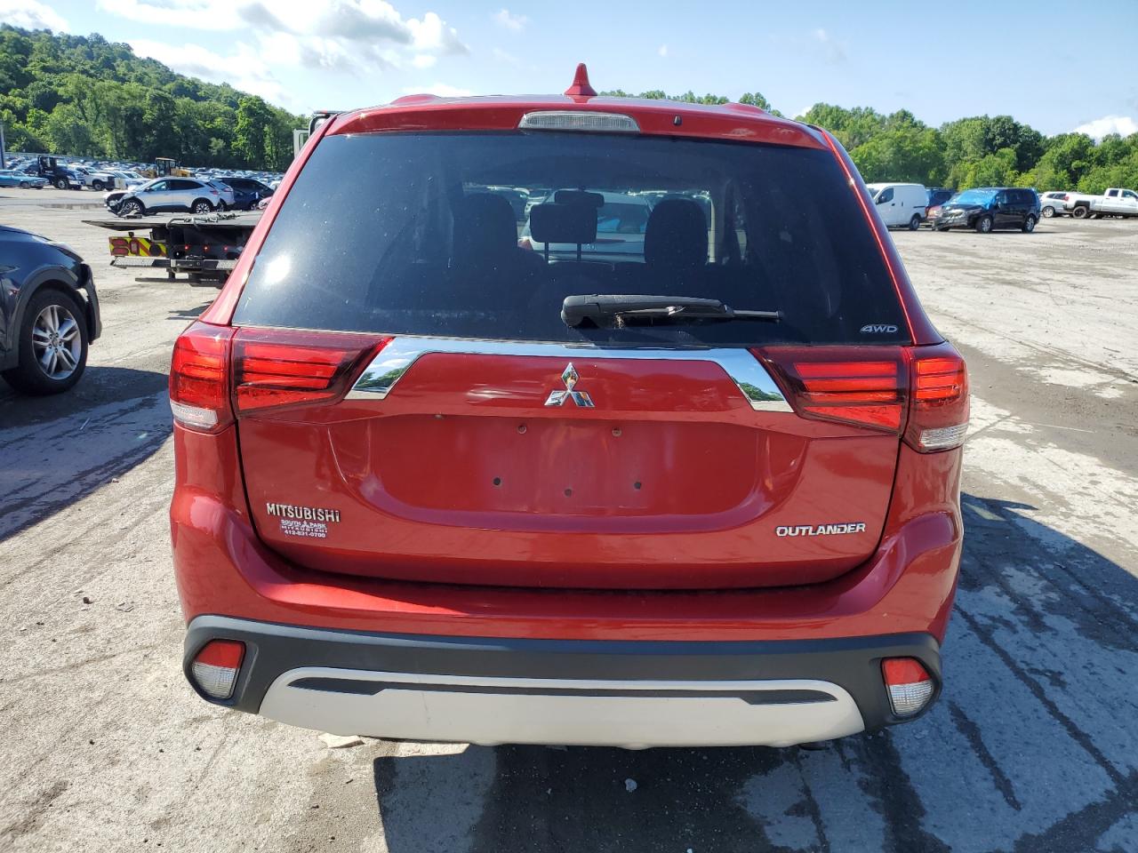 JA4AZ3A30KZ004241 2019 Mitsubishi Outlander Se