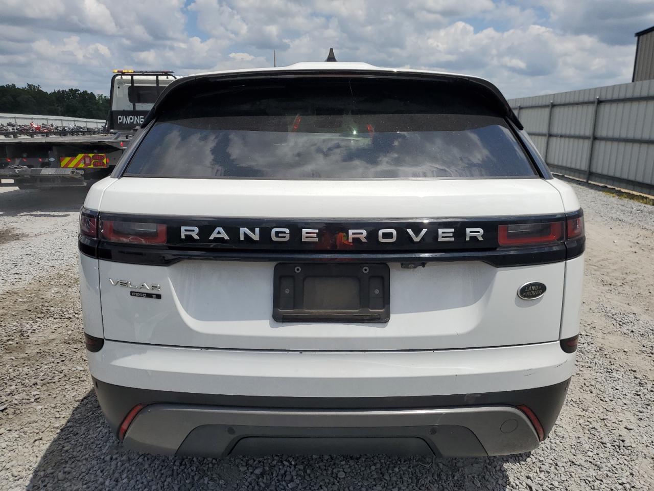 SALYB2RX6JA728838 2018 Land Rover Range Rover Velar S