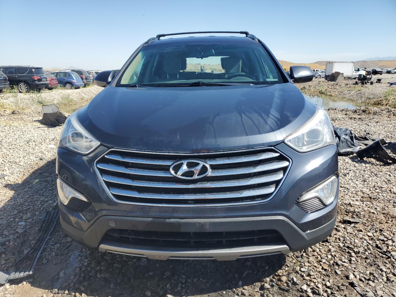 2015 Hyundai Santa Fe Gls vin: KM8SMDHF8FU117643