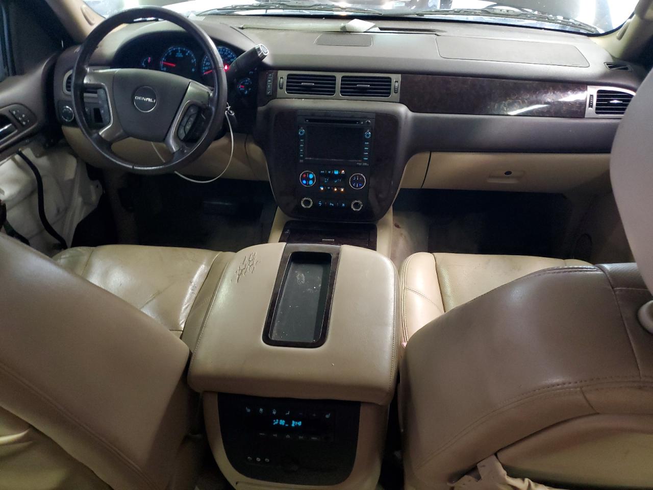 1GKUKEEF1AR238169 2010 GMC Yukon Denali