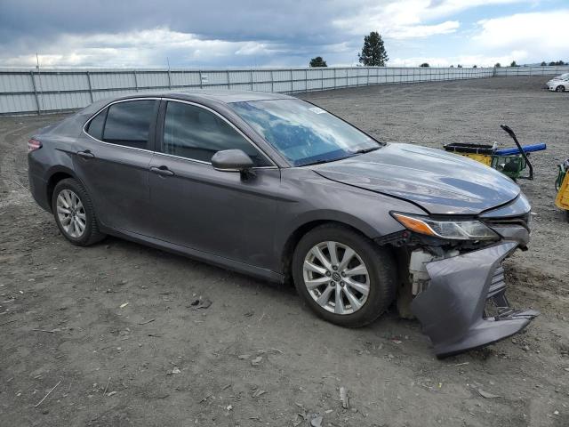 VIN 4T1B11HK8JU013148 2018 Toyota Camry, L no.4