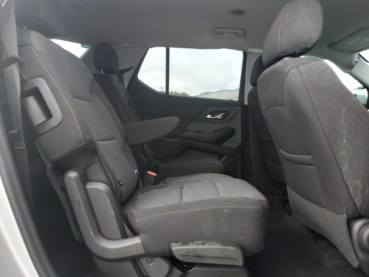 1GNERGKW3MJ263645 2021 Chevrolet Traverse Lt