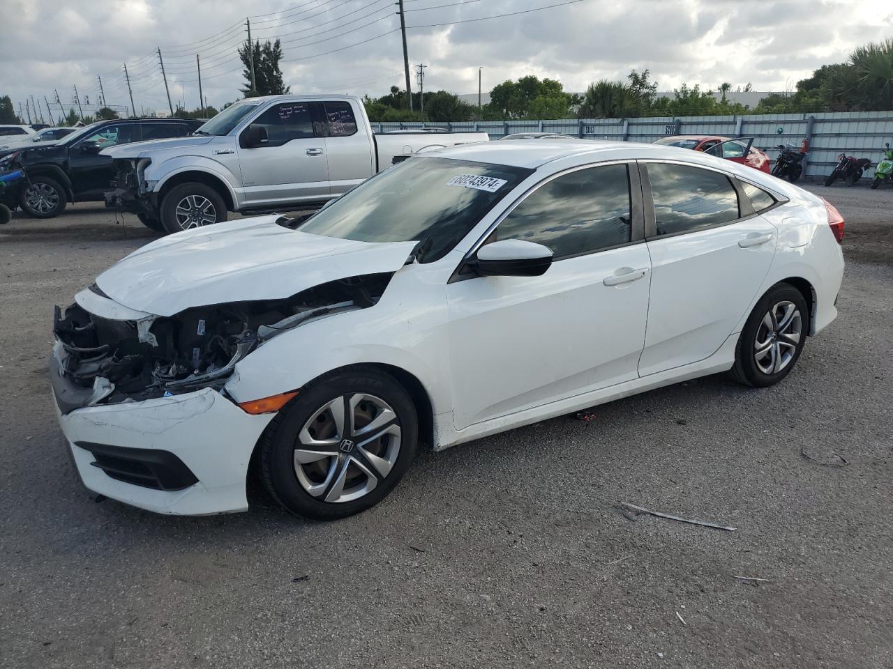 19XFC2F55GE075374 2016 Honda Civic Lx 19XFC2F55GE075374 2016 Honda Civic Lx