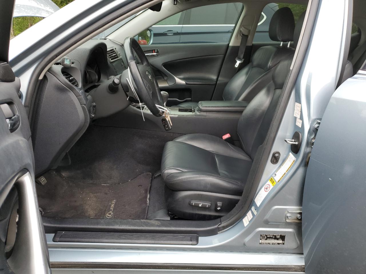 JTHCK262382026022 2008 Lexus Is 250