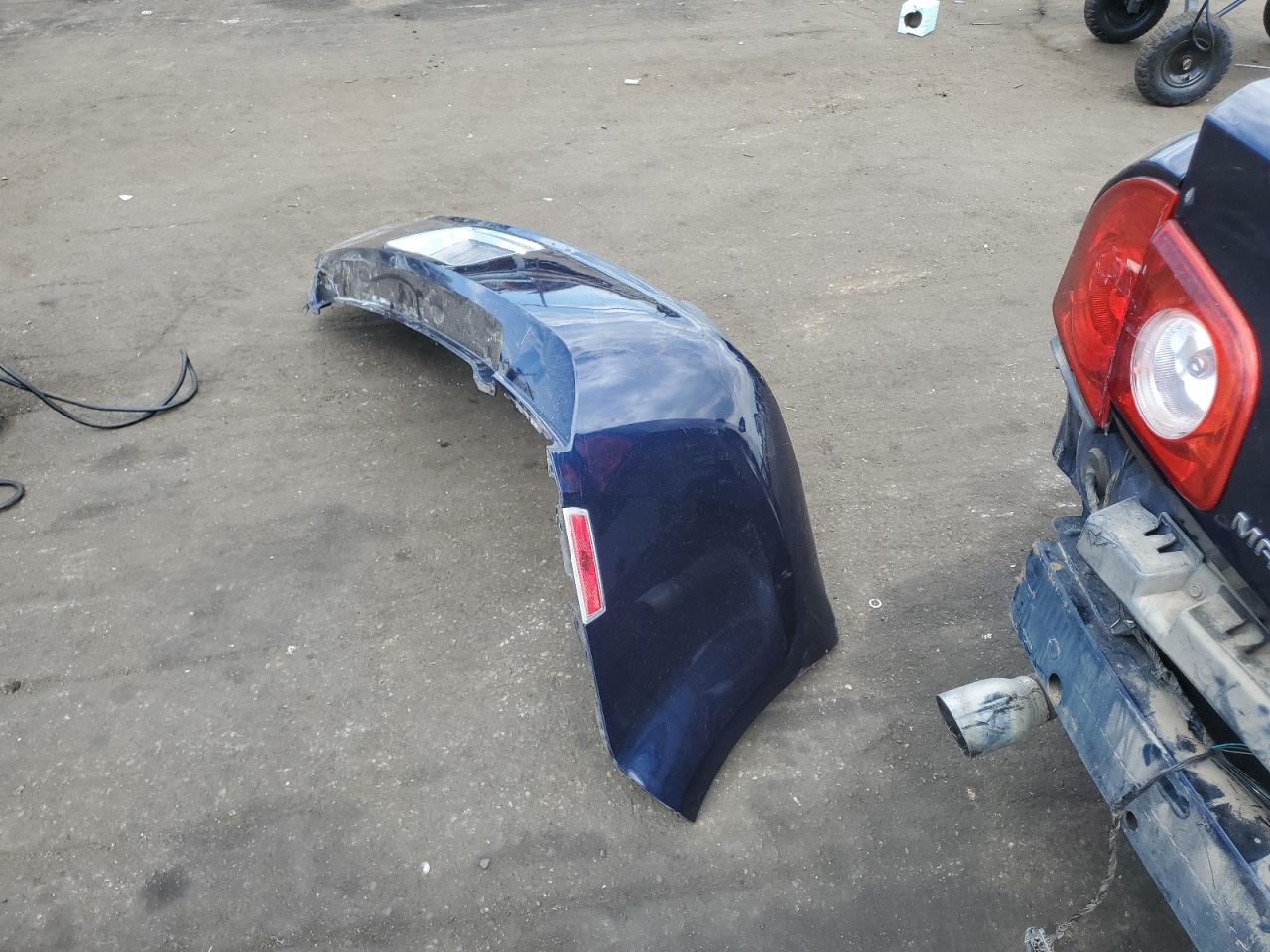 1G1ZJ57759F182088 2009 Chevrolet Malibu 2Lt