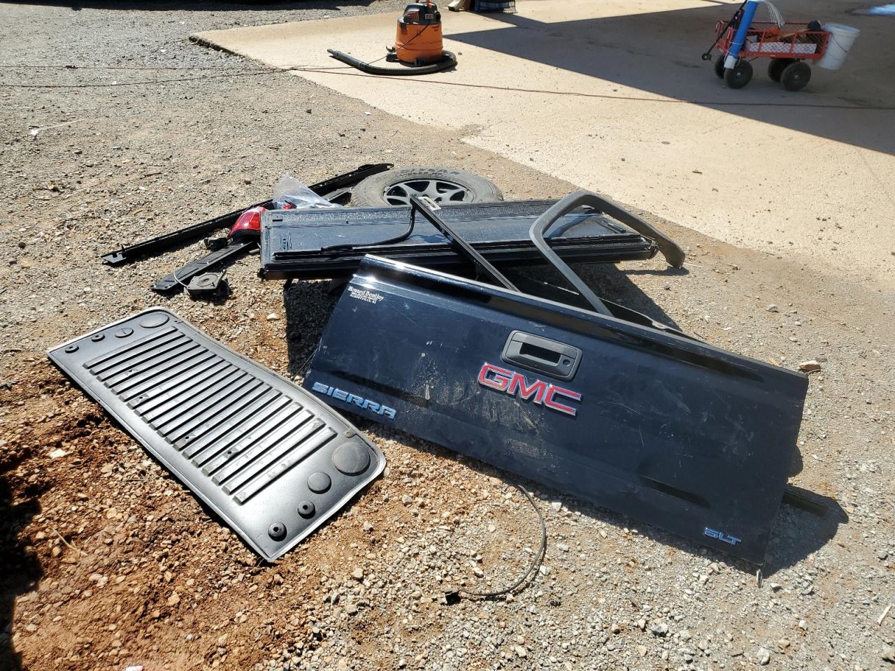 3GTU2VEC1FG276106 2015 GMC Sierra K1500 Slt