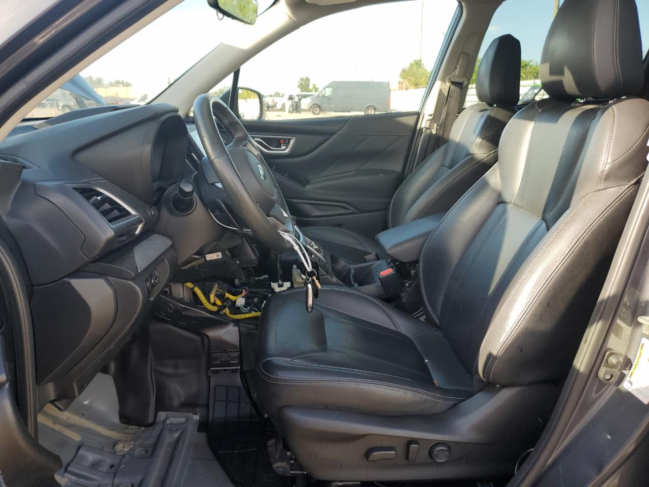 JF2SKAUC2MH453011 2021 Subaru Forester Limited