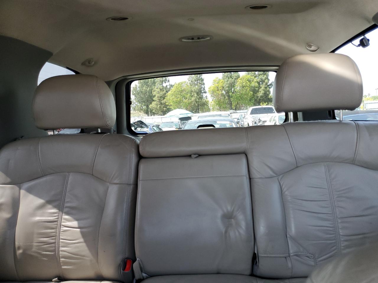 1GNEK13T01R176000 2001 Chevrolet Tahoe K1500