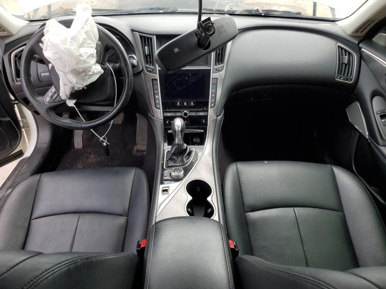 JN1EV7AR6HM832995 2017 Infiniti Q50 Premium