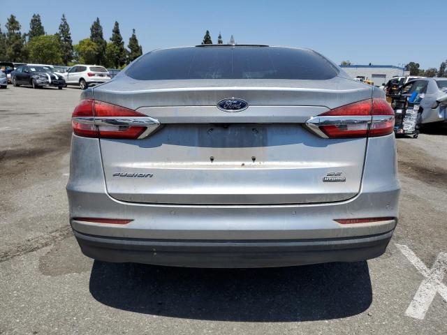 3FA6P0LUXLR135811 Ford Fusion SE 6