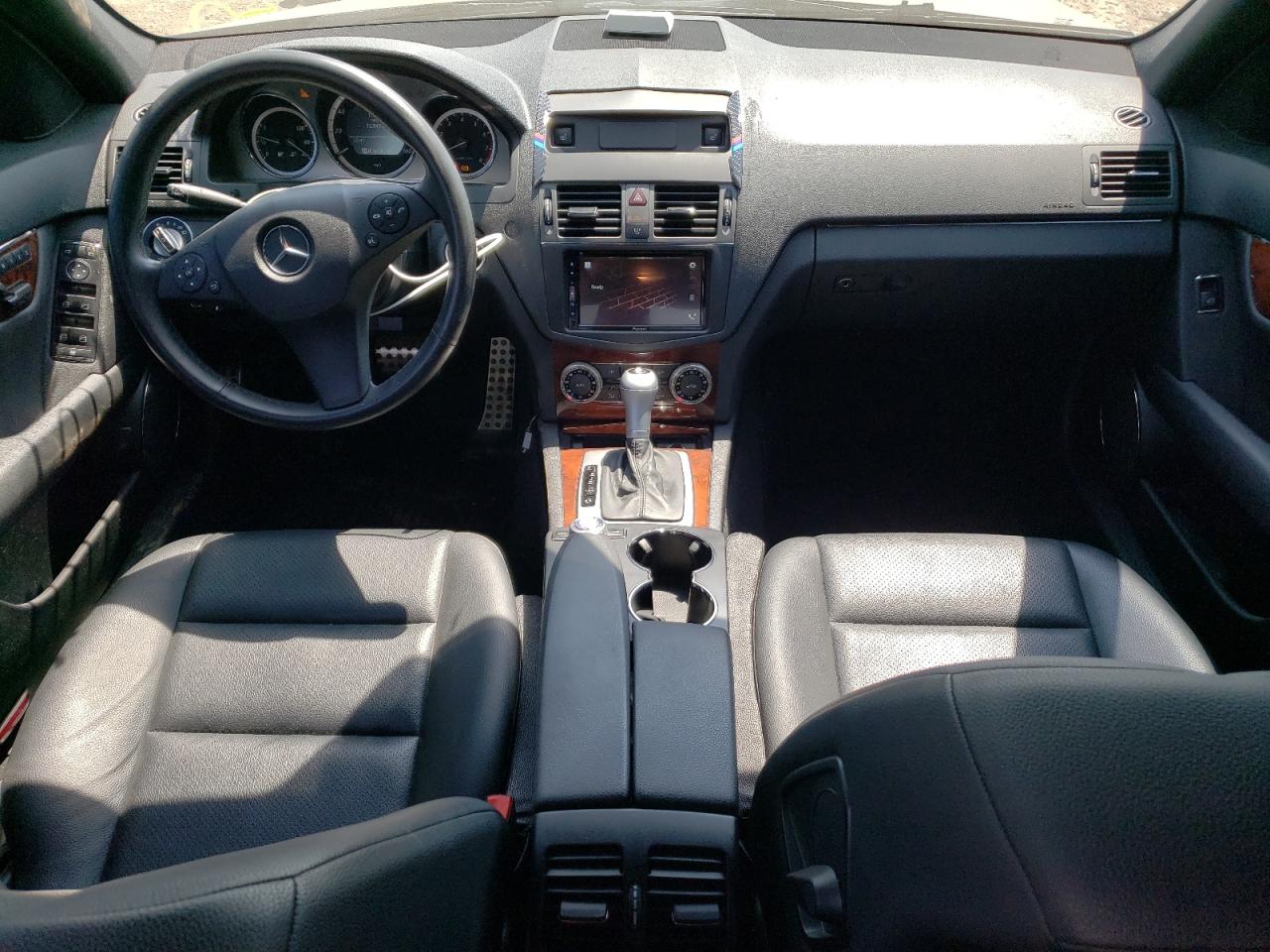 WDDGF8BB6AR129633 2010 Mercedes-Benz C 300 4Matic