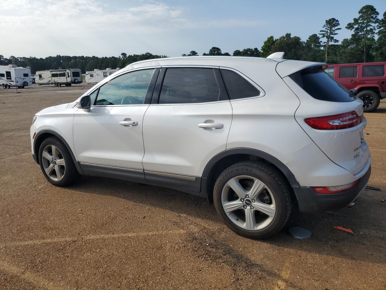 5LMCJ1C94GUJ24648 2016 Lincoln Mkc Premiere