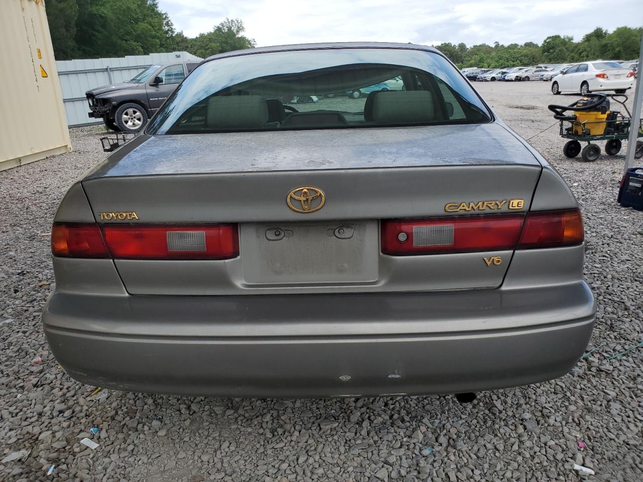 4T1BF22K9VU030742 1997 Toyota Camry Ce