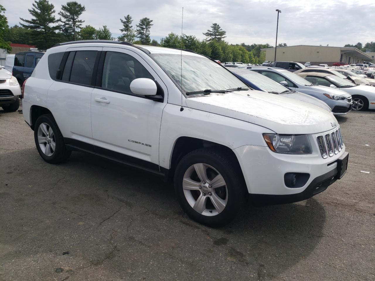 1C4NJDEB8GD587796 2016 Jeep Compass Latitude