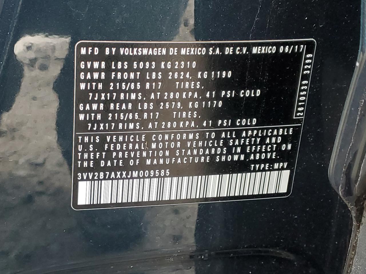 3VV2B7AXXJM009585 2018 Volkswagen Tiguan Se