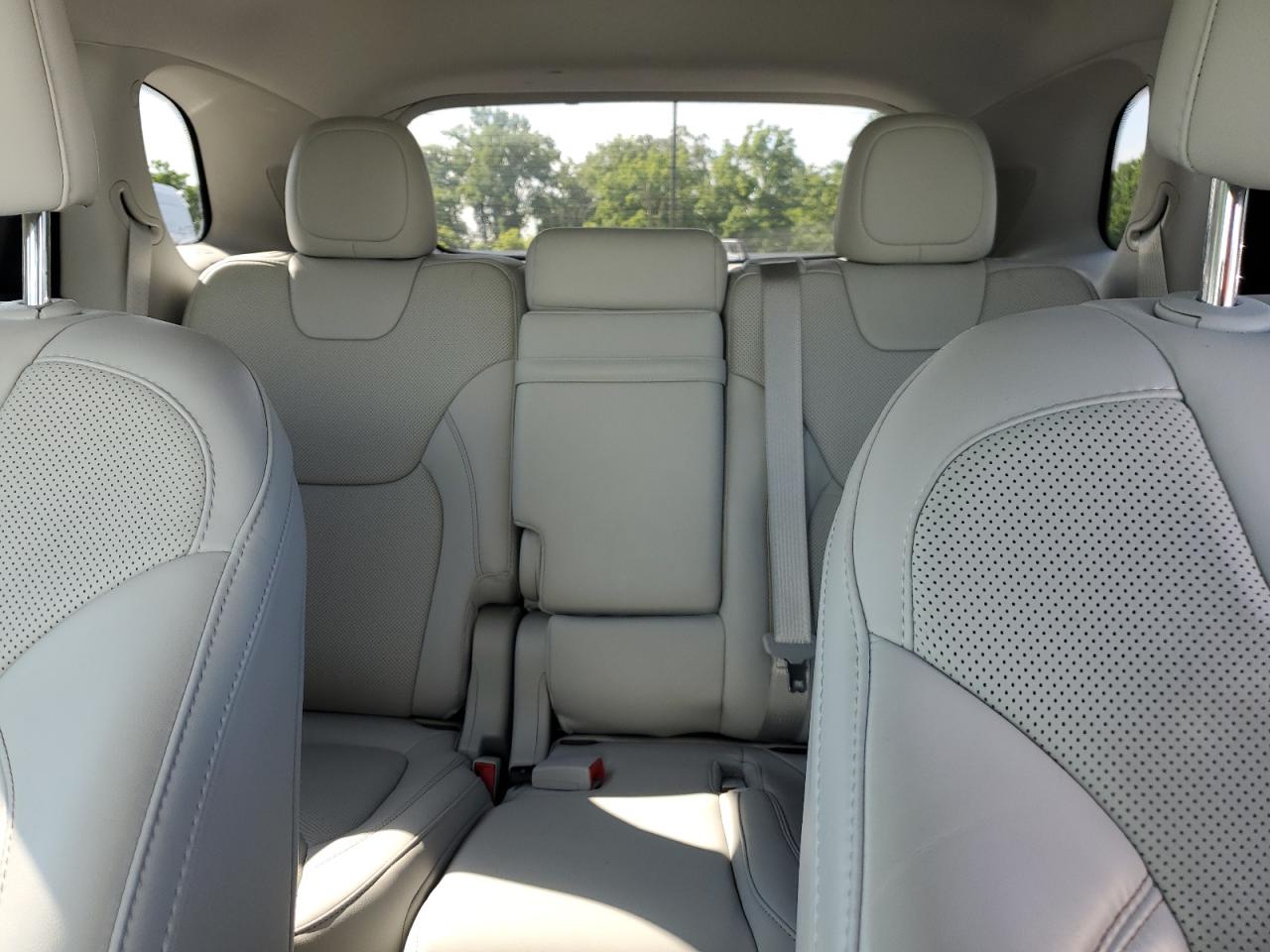 1C4PJMDX4KD186079 2019 Jeep Cherokee Limited