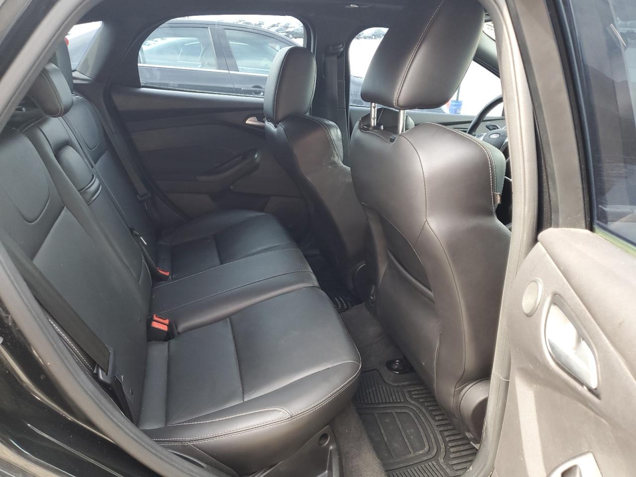 1FADP3L92EL361587 2014 Ford Focus St