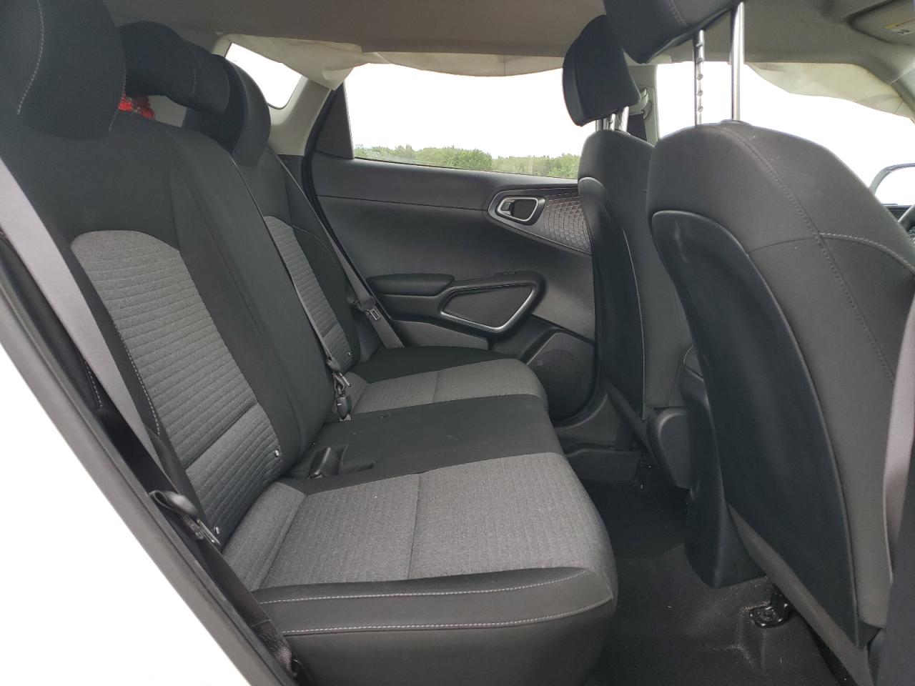 KNDJ23AU6M7148054 2021 Kia Soul Lx