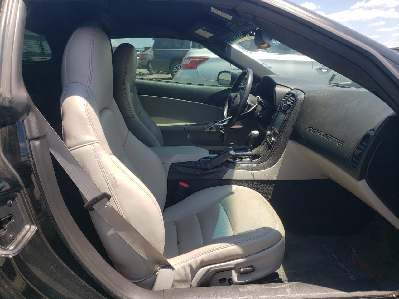 1G1YY26W685116989 2008 Chevrolet Corvette