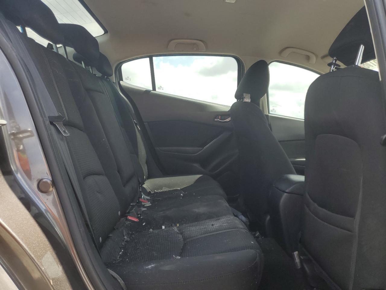 3MZBN1U75HM103668 2017 Mazda 3 Sport