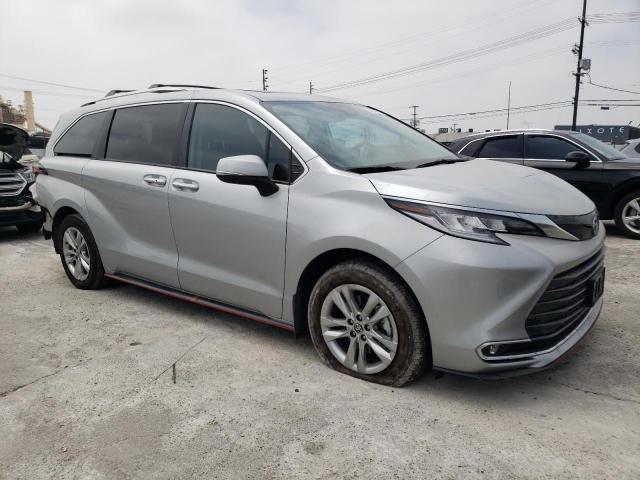 5TDZRKEC3RS181746 Toyota Sienna Limited 2024