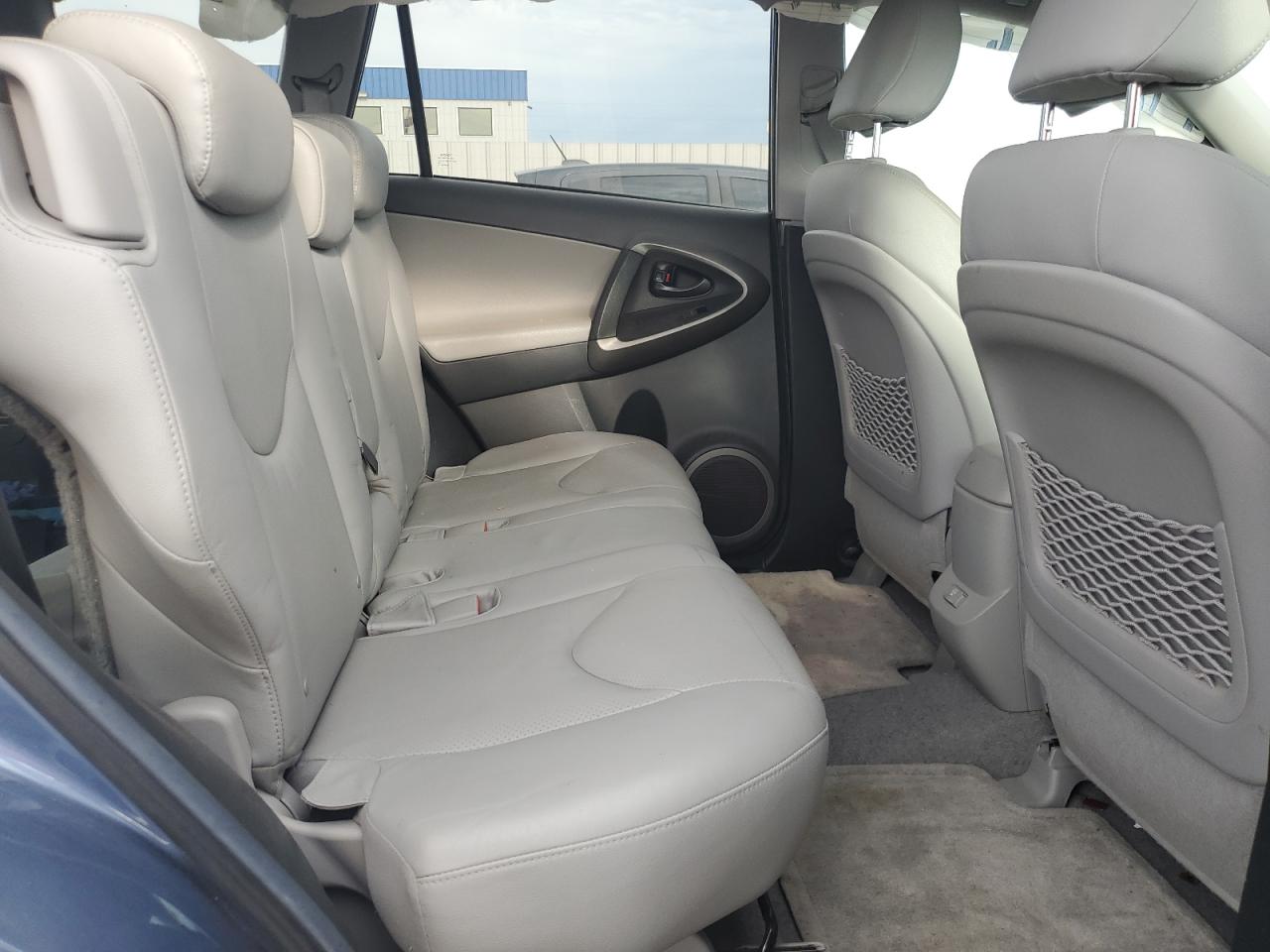 2T3DF4DV9BW146036 2011 Toyota Rav4 Limited