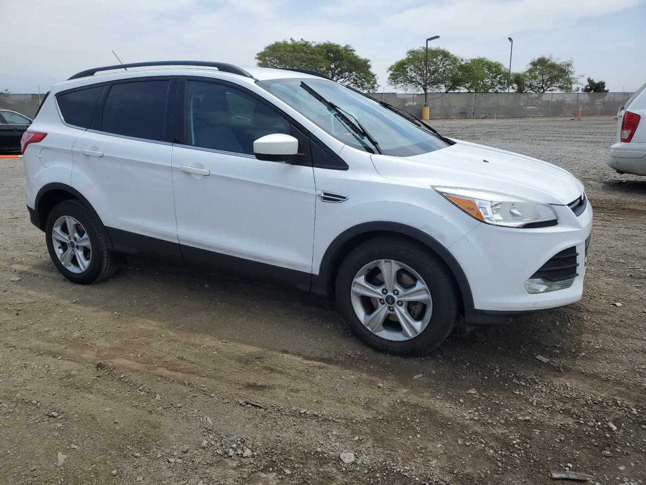 2014 Ford Escape Se vin: 1FMCU0GX6EUB64014