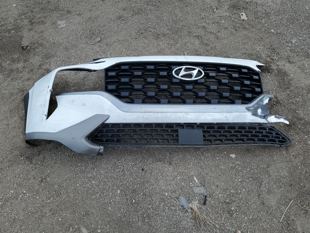 5NMS14AJ9NH393461 2022 Hyundai Santa Fe Se