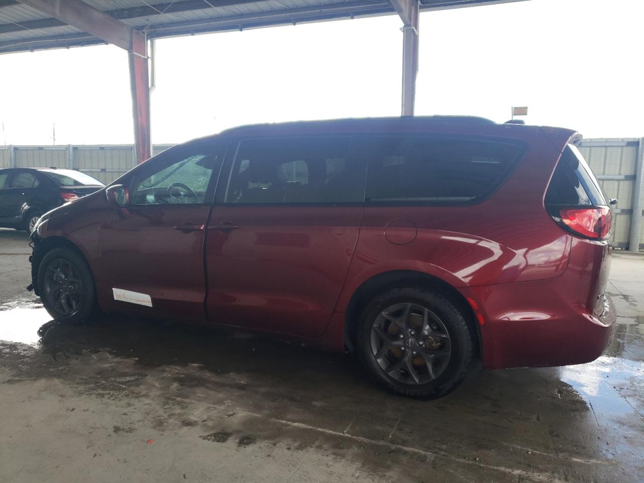 2020 Chrysler Pacifica Touring L Plus vin: 2C4RC1EG1LR200485