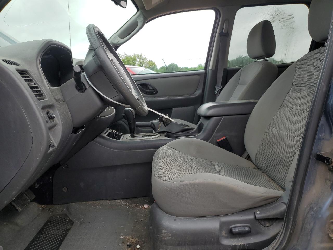 1FMYU93125KA08821 2005 Ford Escape Xlt