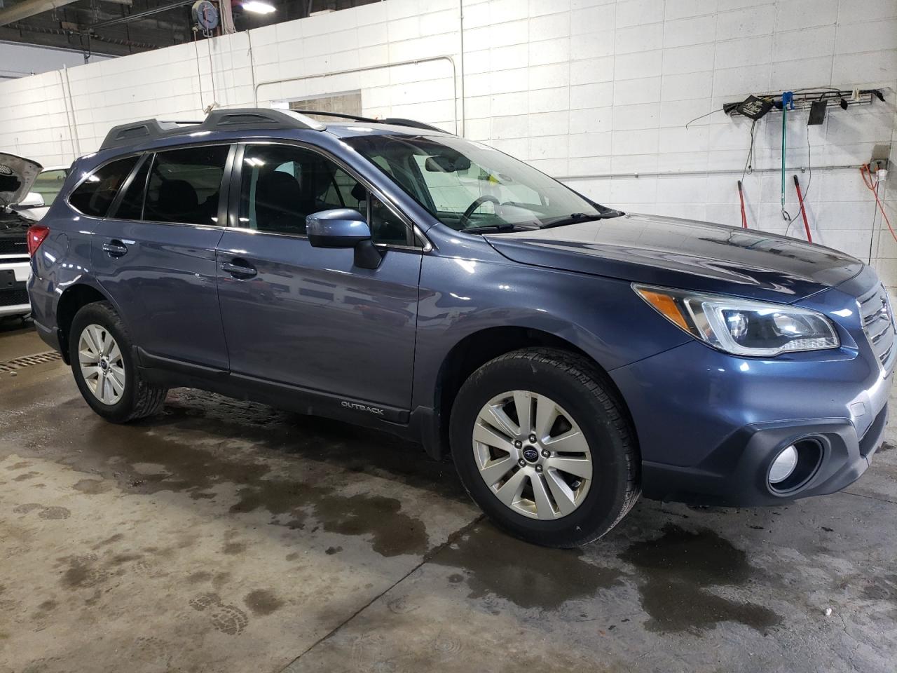 2015 Subaru Outback 2.5I Premium vin: 4S4BSBCC0F3247154