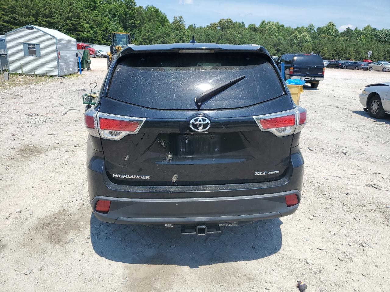 5TDJKRFH0FS174110 2015 Toyota Highlander Xle