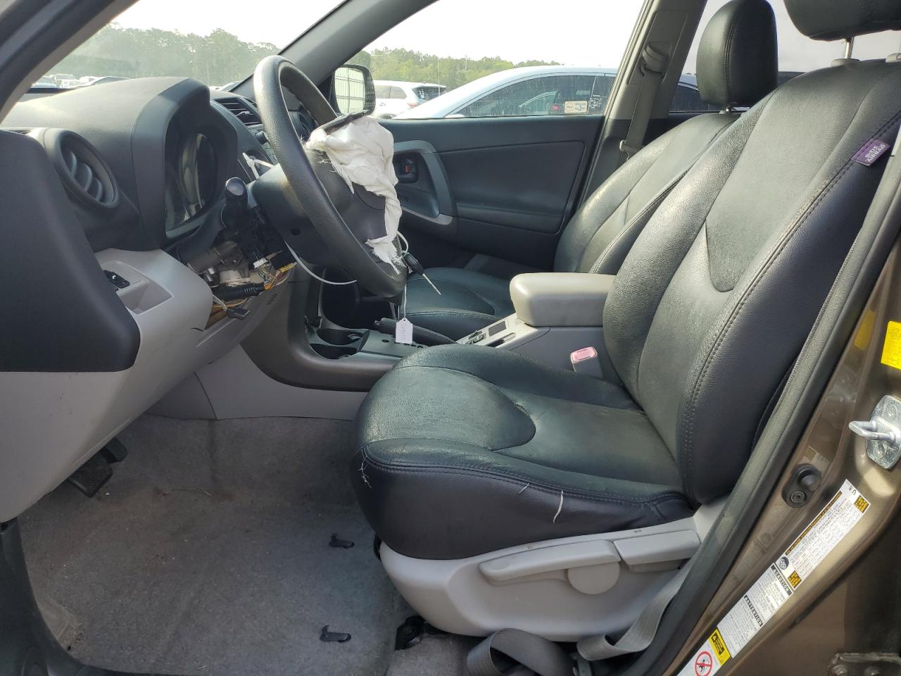 JTMBF4DVXB5038622 2011 Toyota Rav4