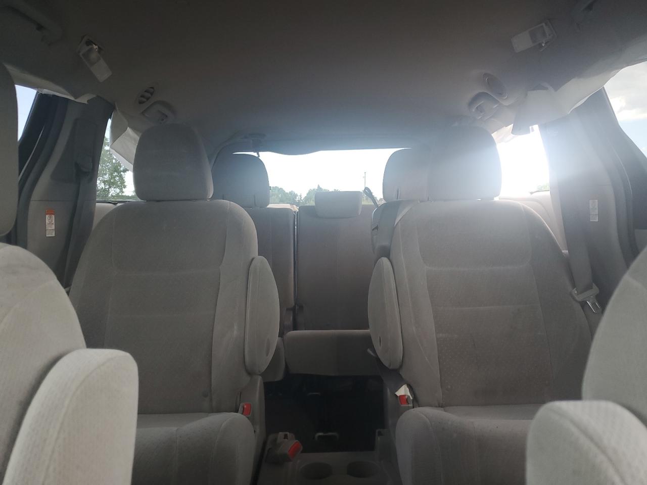 5TDKK3DCXFS584373 2015 Toyota Sienna Le