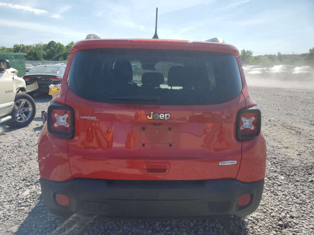 ZACCJABB9JPJ43245 2018 Jeep Renegade Latitude