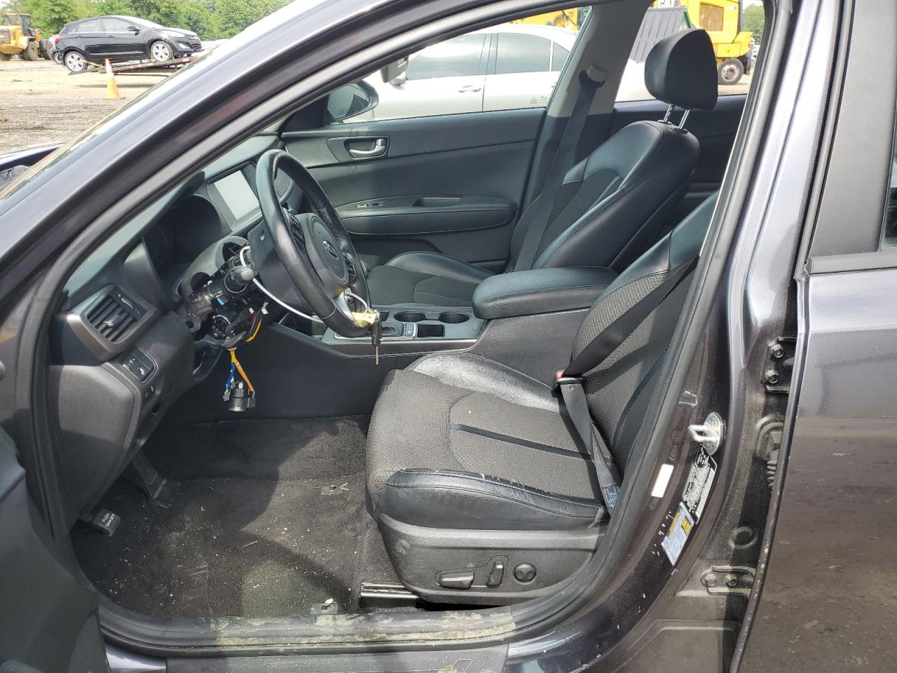 5XXGT4L39JG225021 2018 Kia Optima Lx