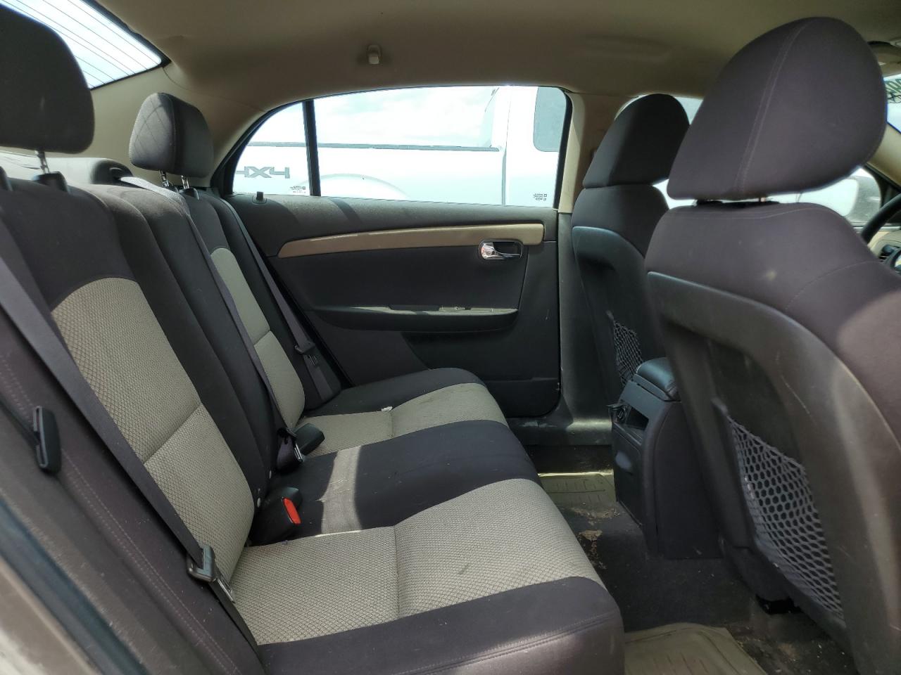 1G1ZB5EB9AF316660 2010 Chevrolet Malibu Ls