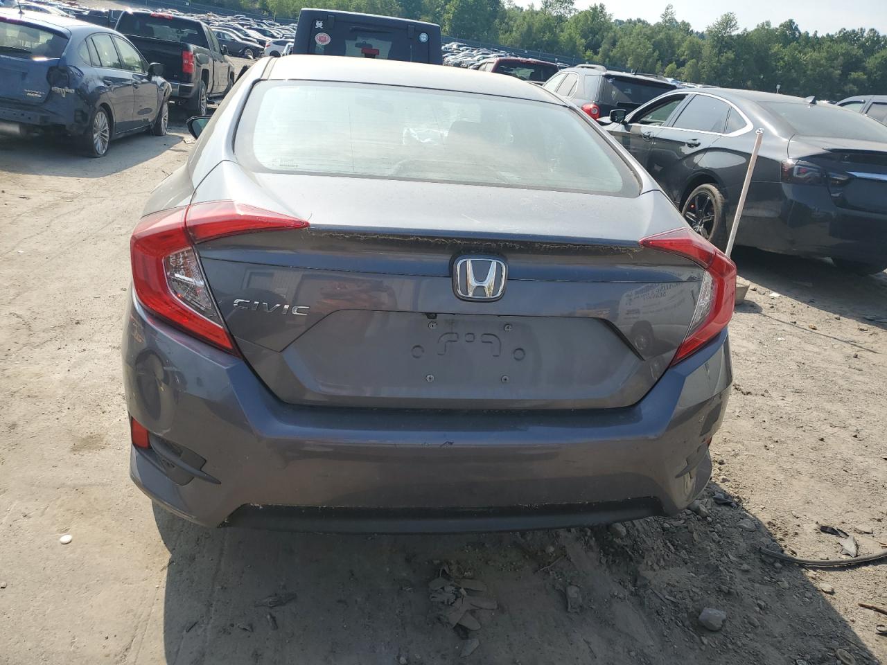 2HGFC2F50JH595964 2018 Honda Civic Lx