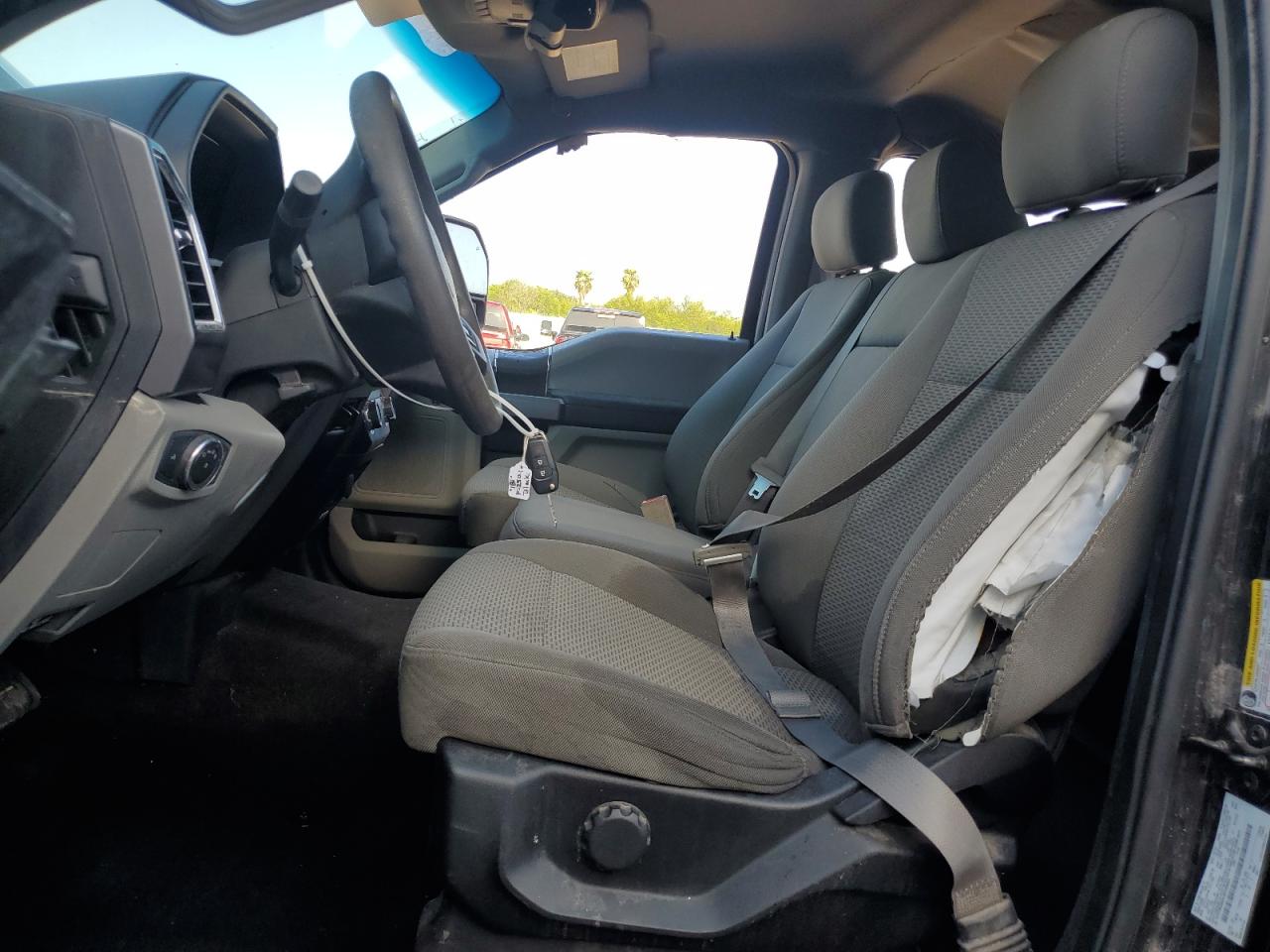 2018 Ford F250 Super Duty vin: 1FT7W2B6XJEC43653