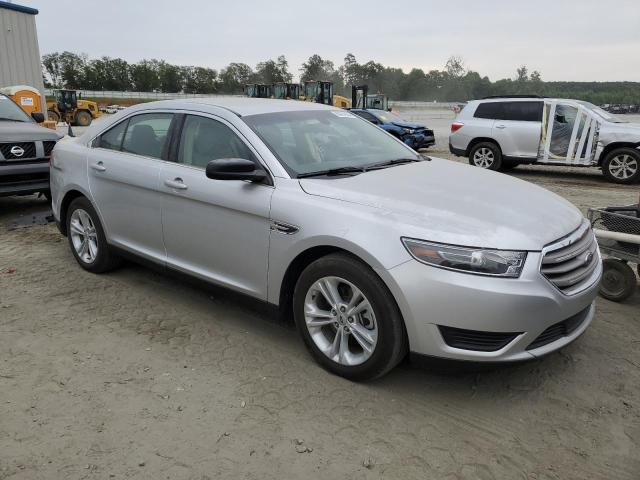  FORD TAURUS 2018 Сріблястий