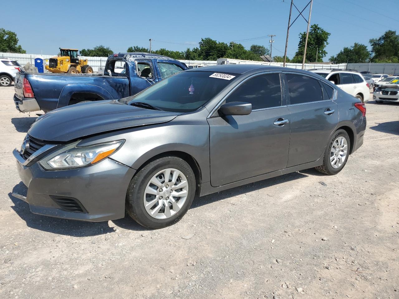  Salvage Nissan Altima