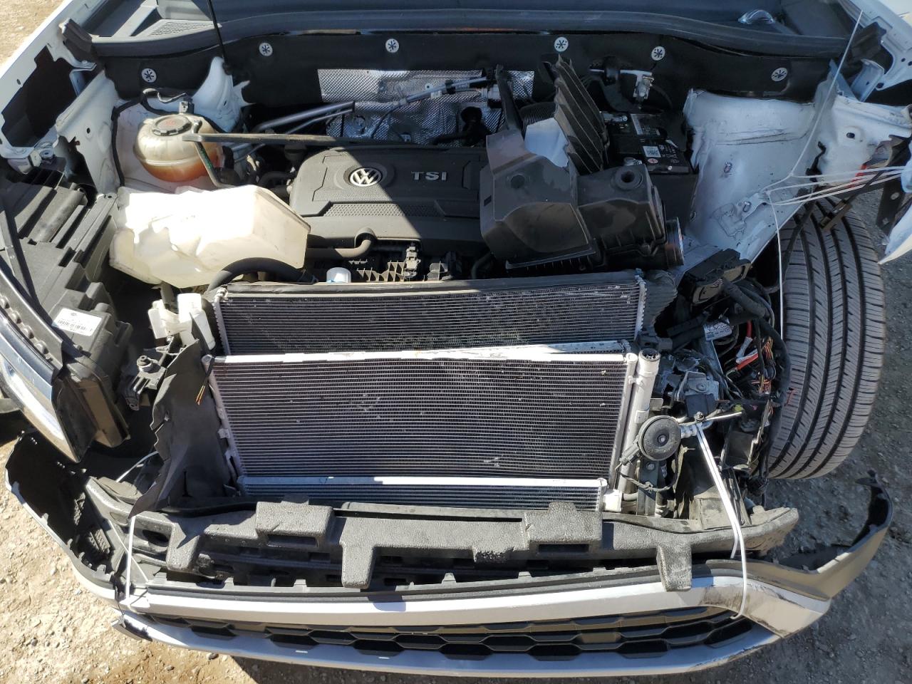 1V2AC2CA1MC208631 2021 Volkswagen Atlas Cross Sport S