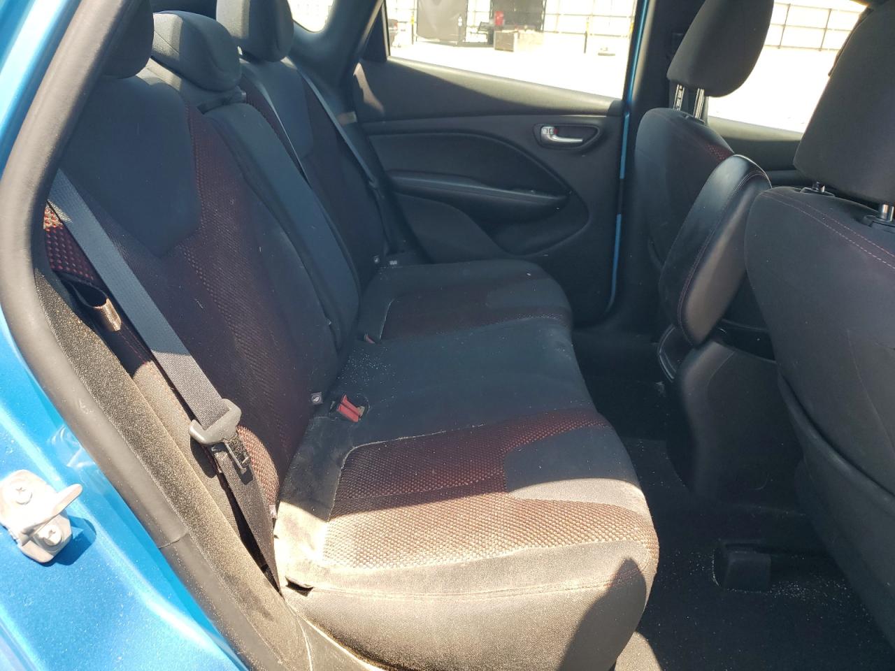 1C3CDFGB1GD823572 2016 Dodge Dart Gt Sport