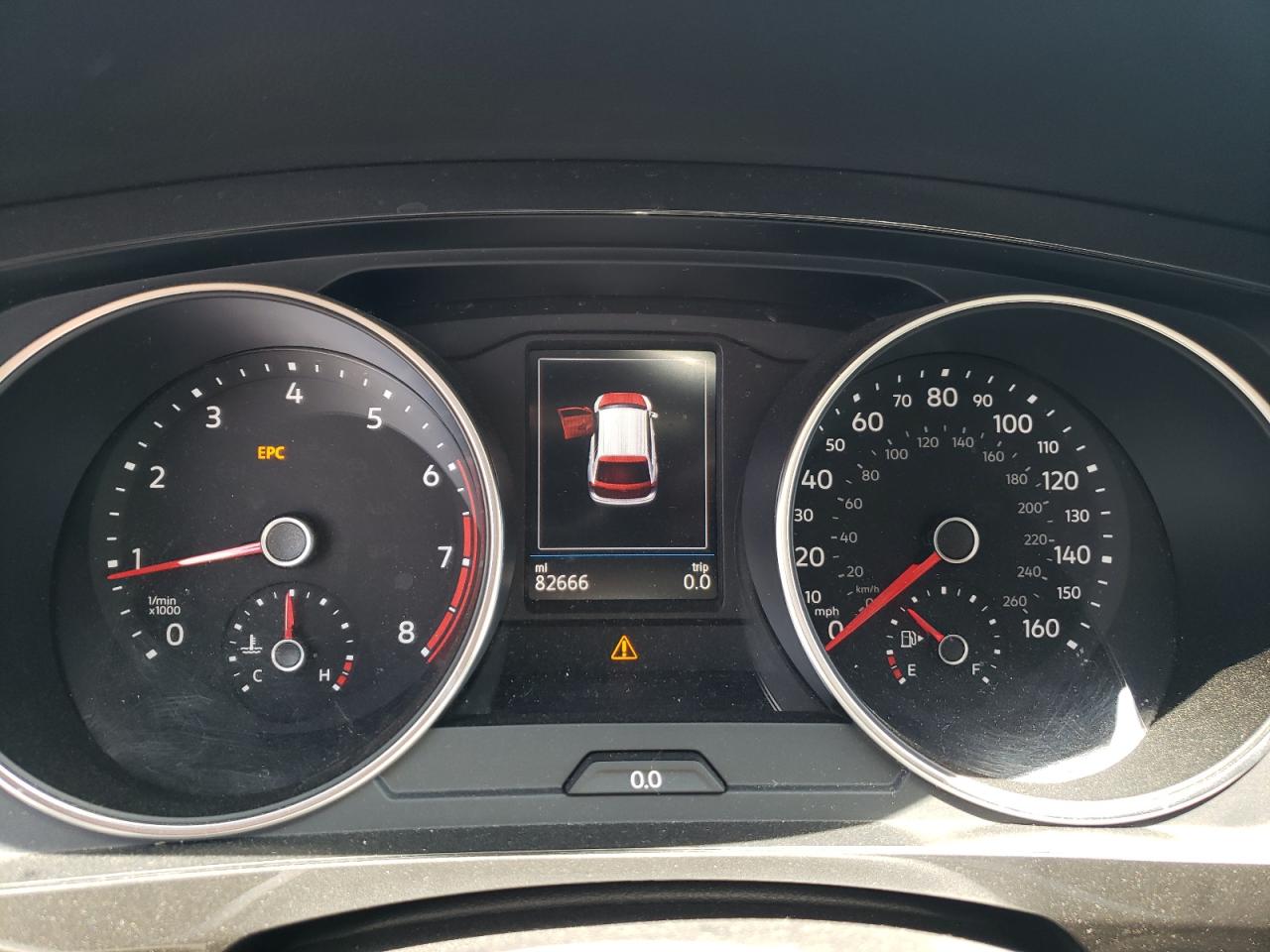 3VV2B7AX9JM081488 2018 Volkswagen Tiguan Se